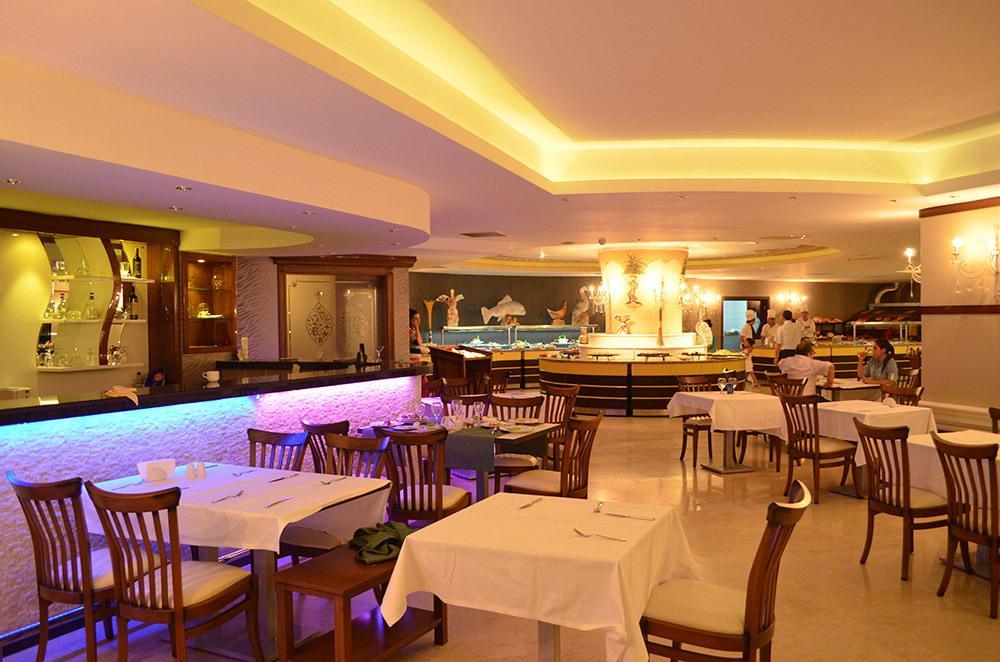 Lamos Resort Hotel & Convention Center Kumkuyu 外观 照片