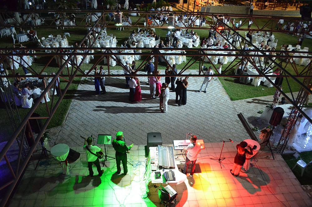 Lamos Resort Hotel & Convention Center Kumkuyu 外观 照片
