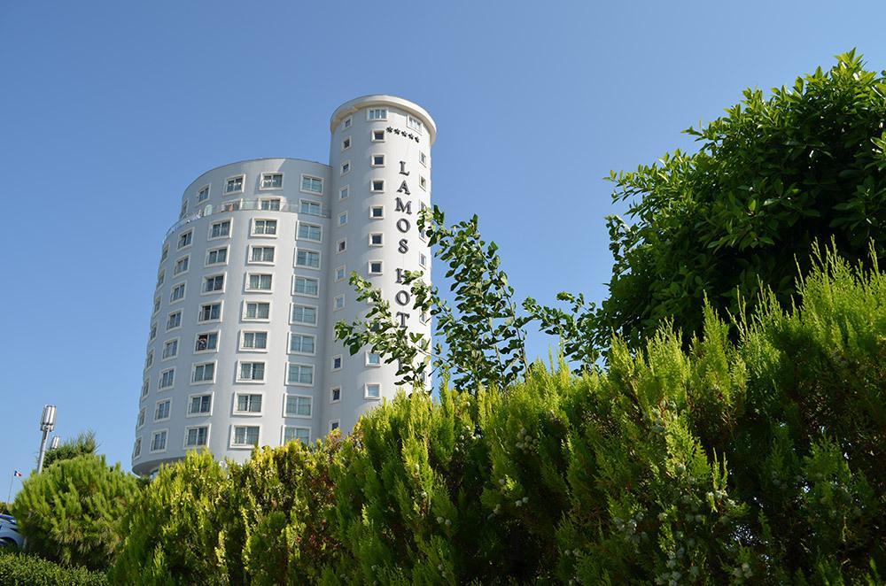 Lamos Resort Hotel & Convention Center Kumkuyu 外观 照片