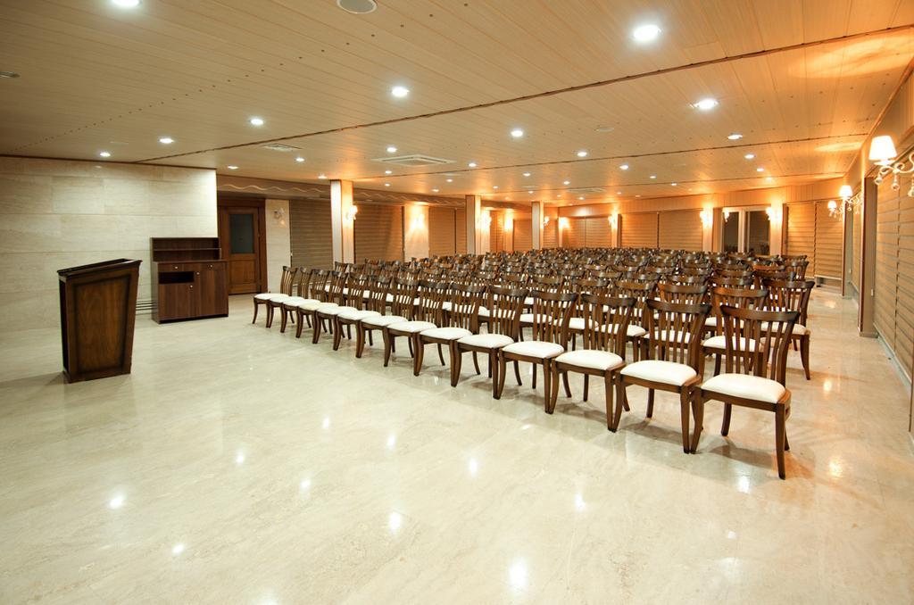 Lamos Resort Hotel & Convention Center Kumkuyu 外观 照片